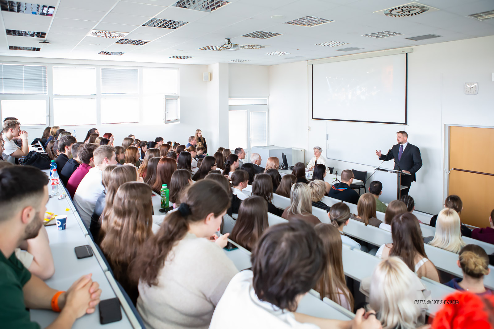 003 1dx 9678 20260325 1447846065