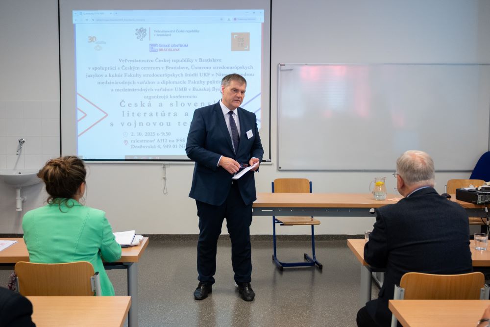 K UKF Nitra konferencia foto Peter Korcek CCBA 0003