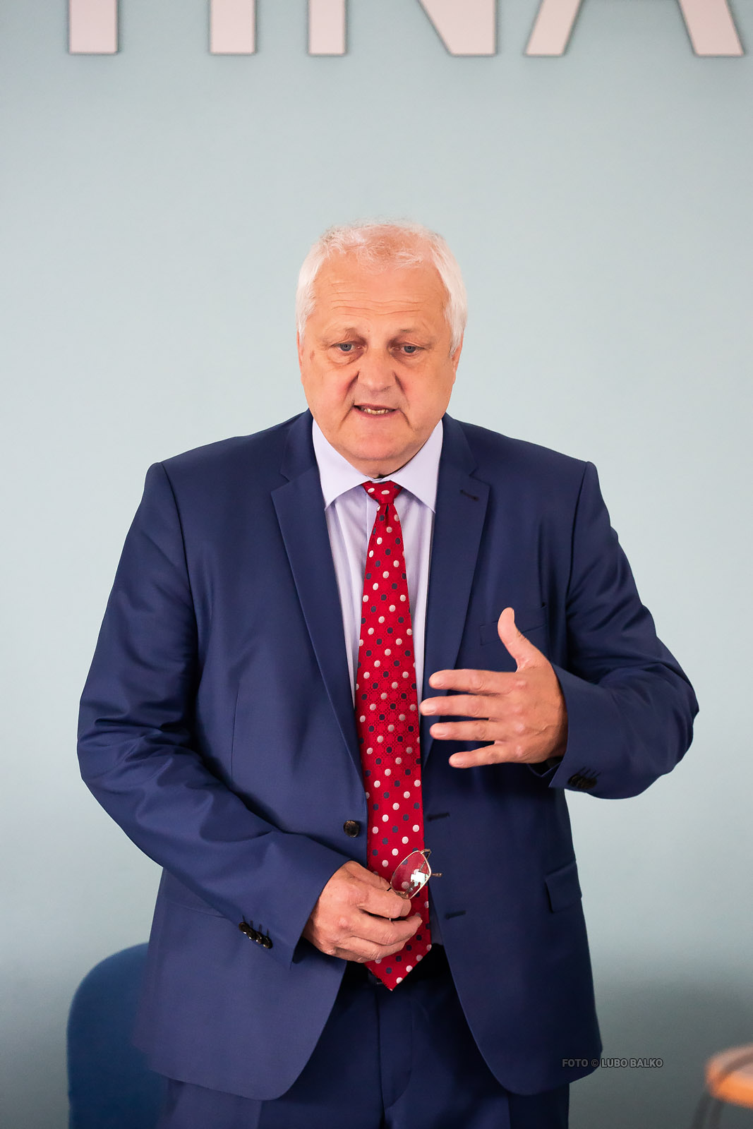 rektor 001 1dx 3209 20260423 1104526549